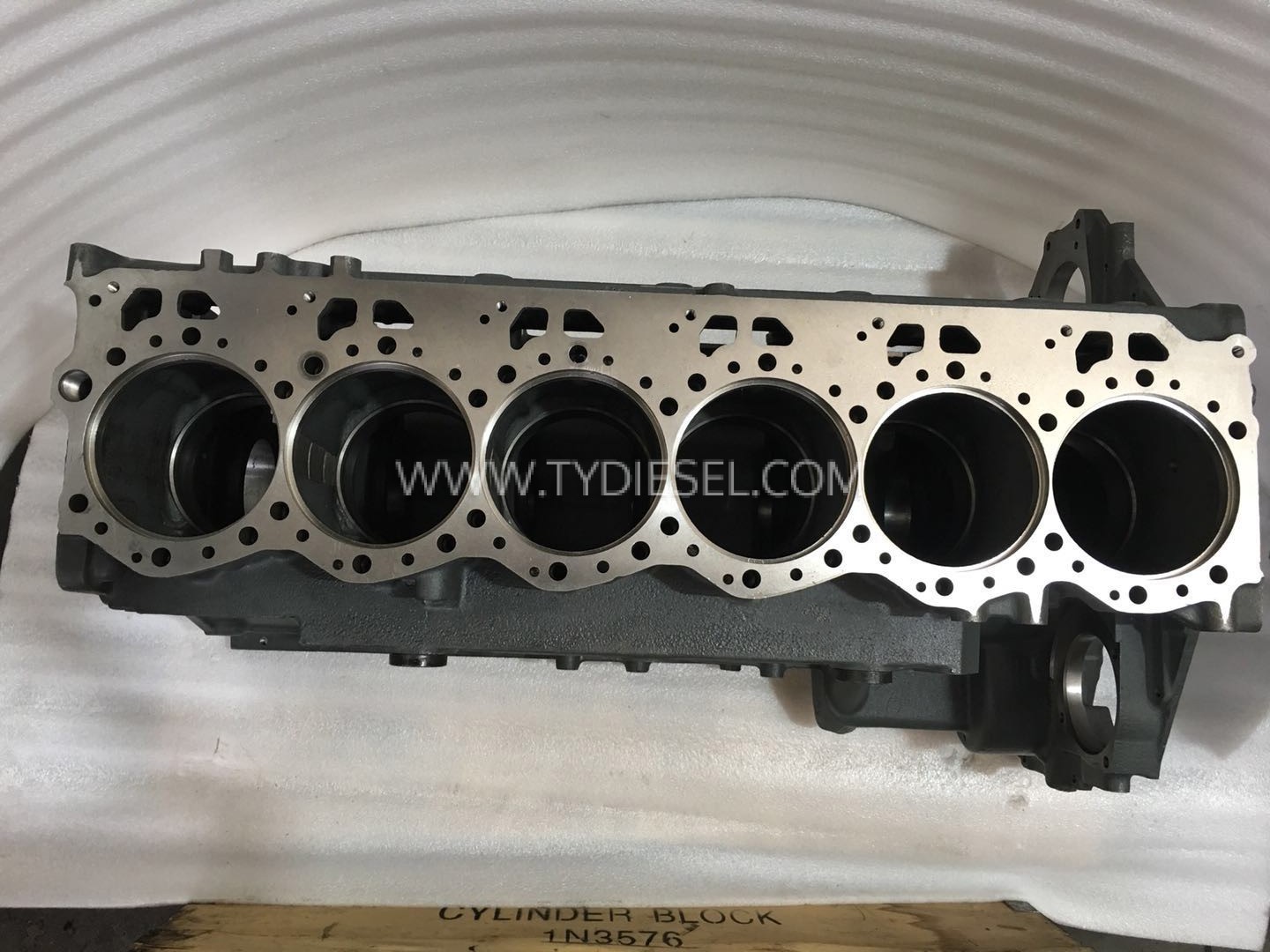 KOMATSU PC400-5 Cylinder Block