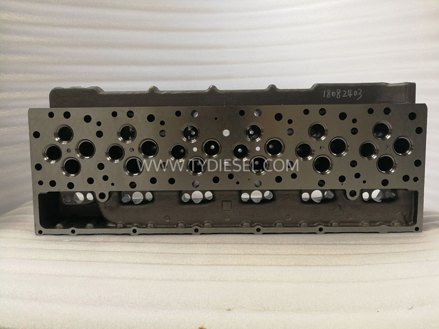 Caterpillar C13 Cylinder Head