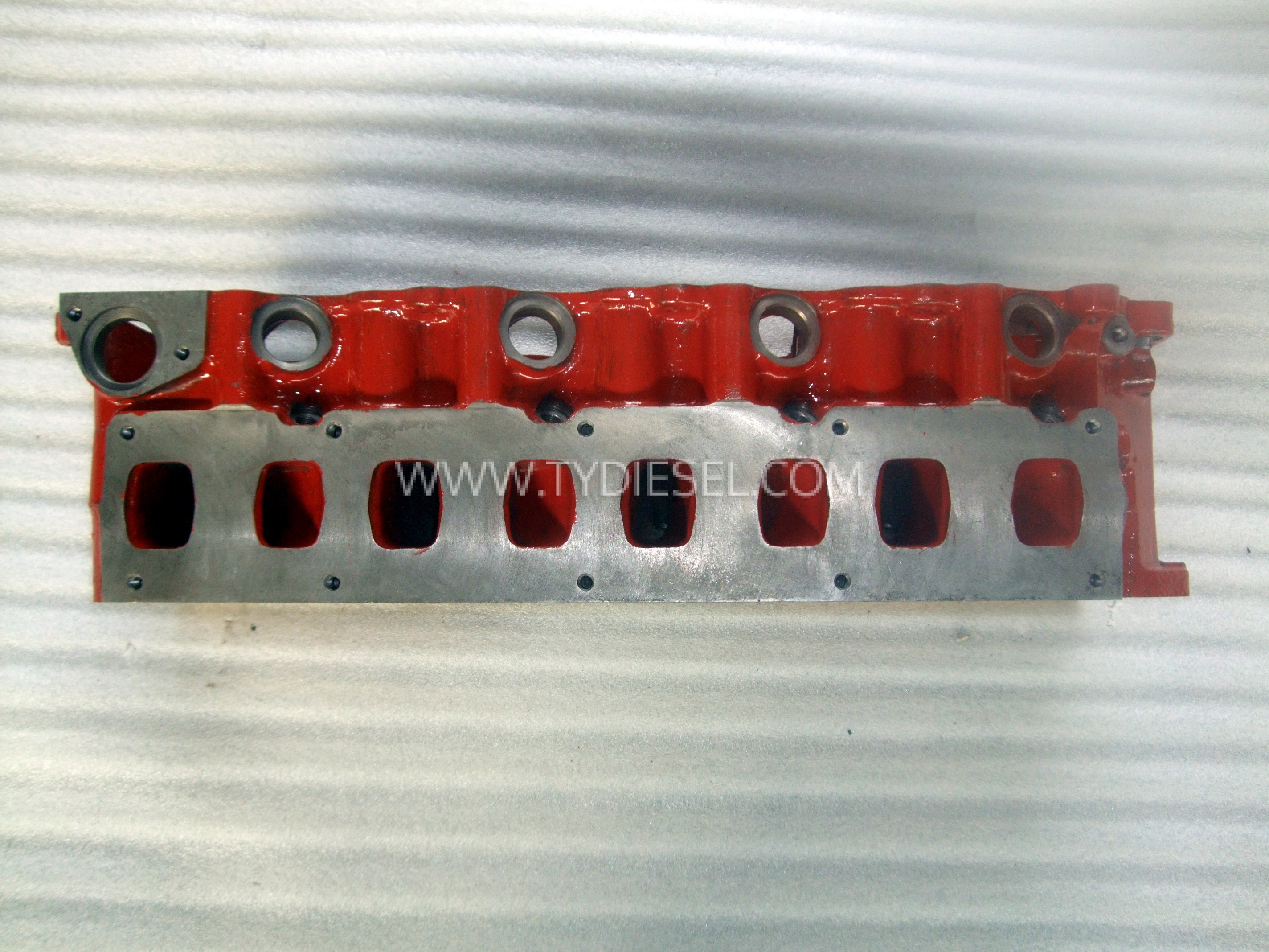 Hino J105E Cylinder Head