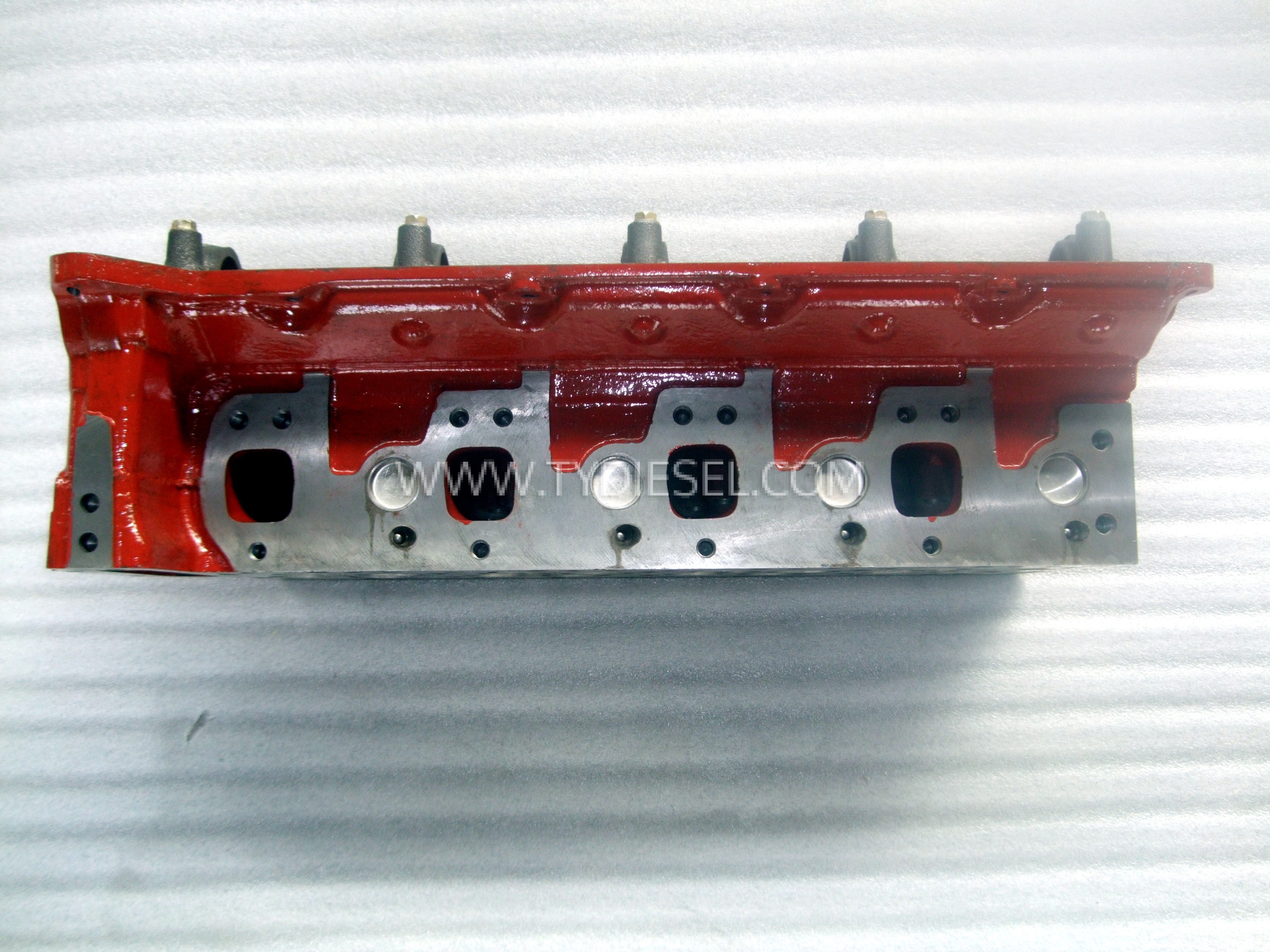 Hino J105E Cylinder Head